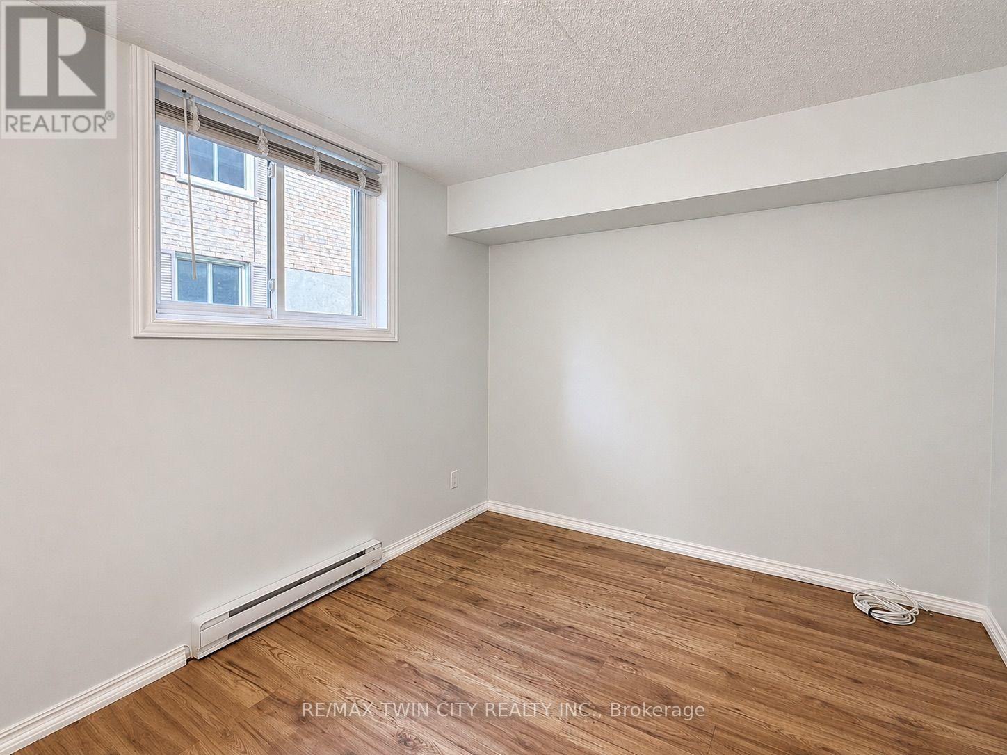 402 - 266 Overlea Drive Property Photo 10