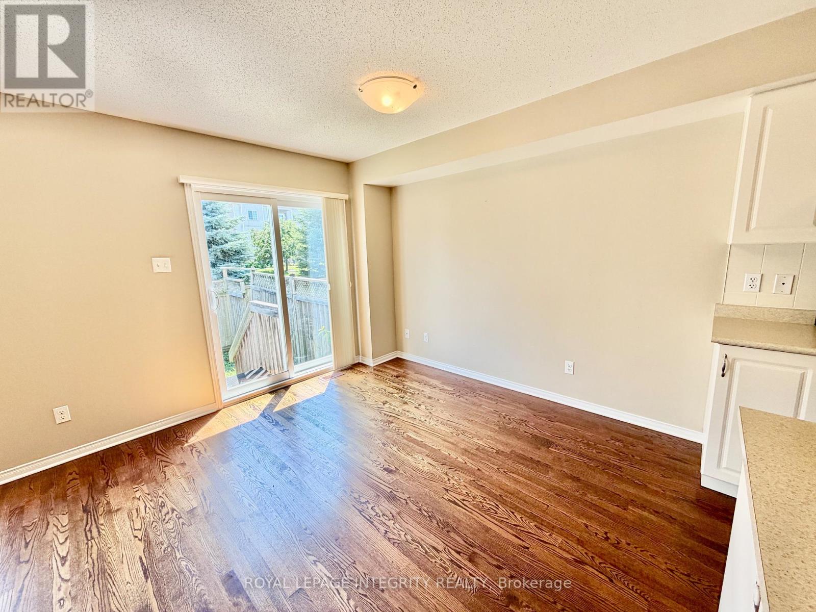 304 Amici Terrace Property Photo 8