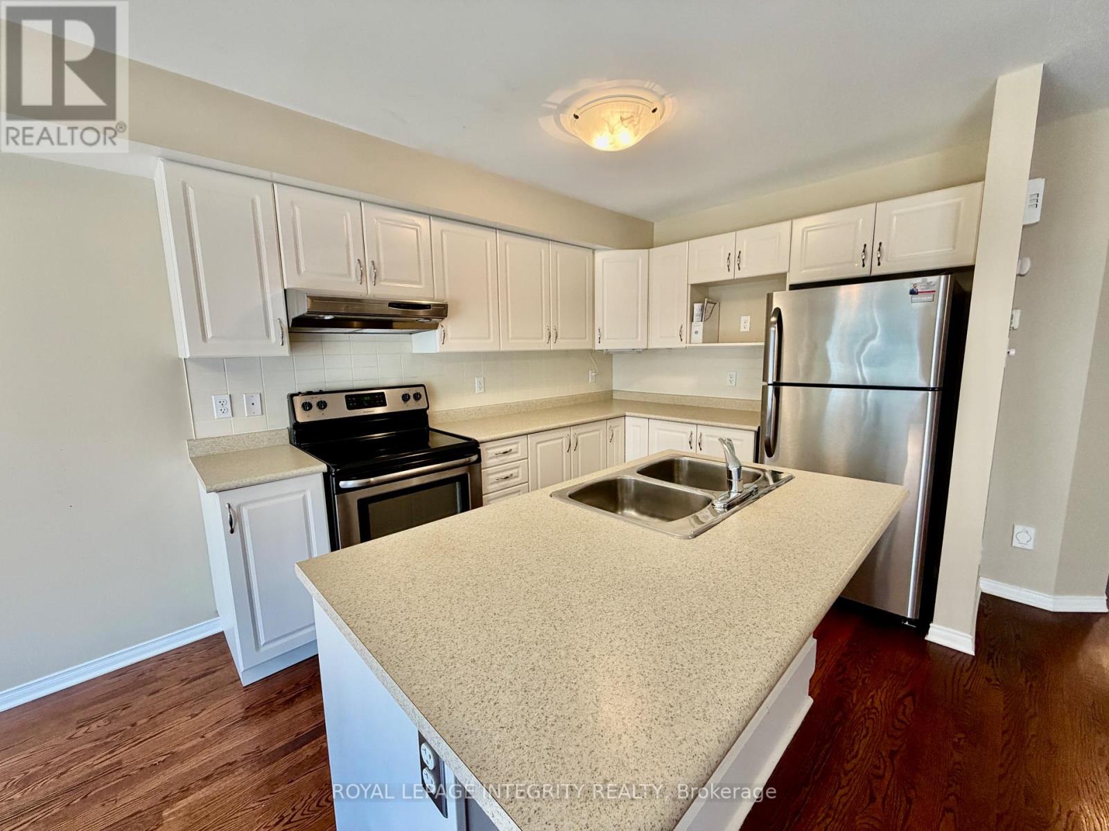 304 Amici Terrace Property Photo 9