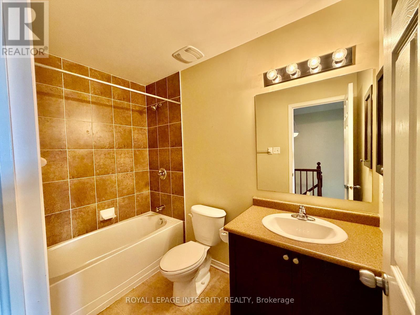 304 Amici Terrace Property Photo 18