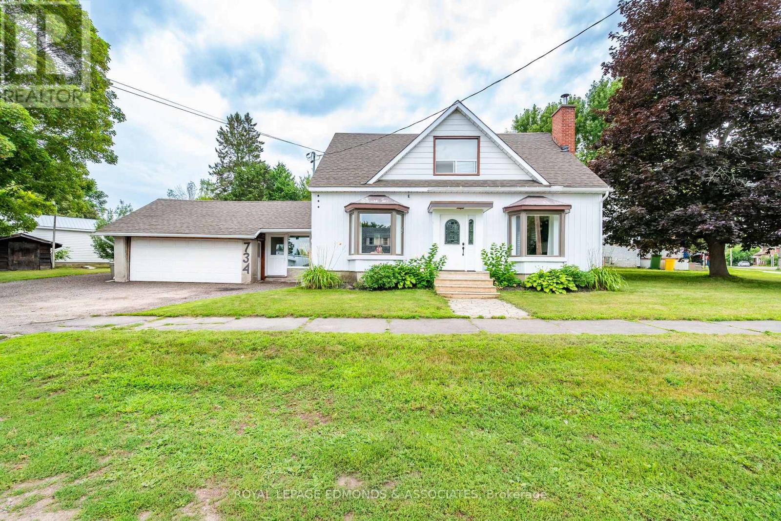 734 FRONT STREET