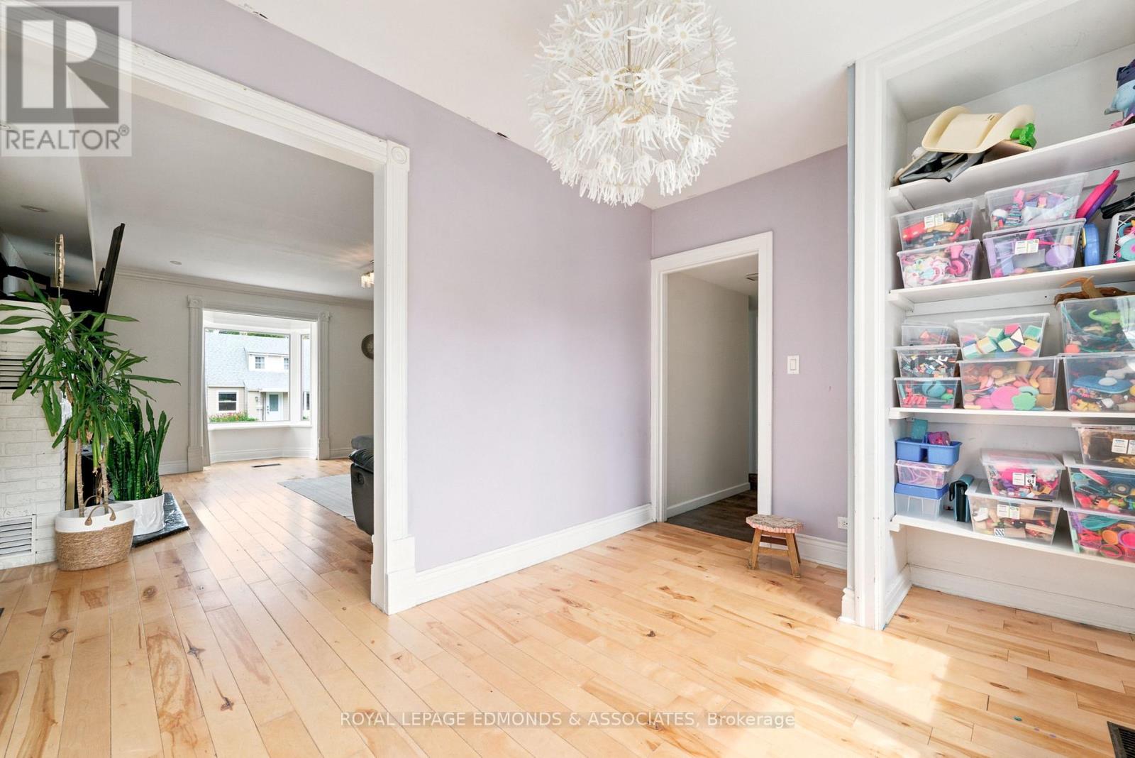 734 Front Street Property Photo 22