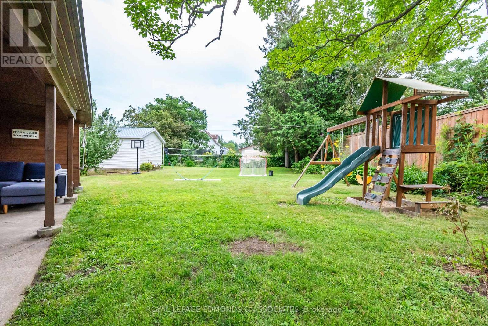 734 Front Street Property Photo 39