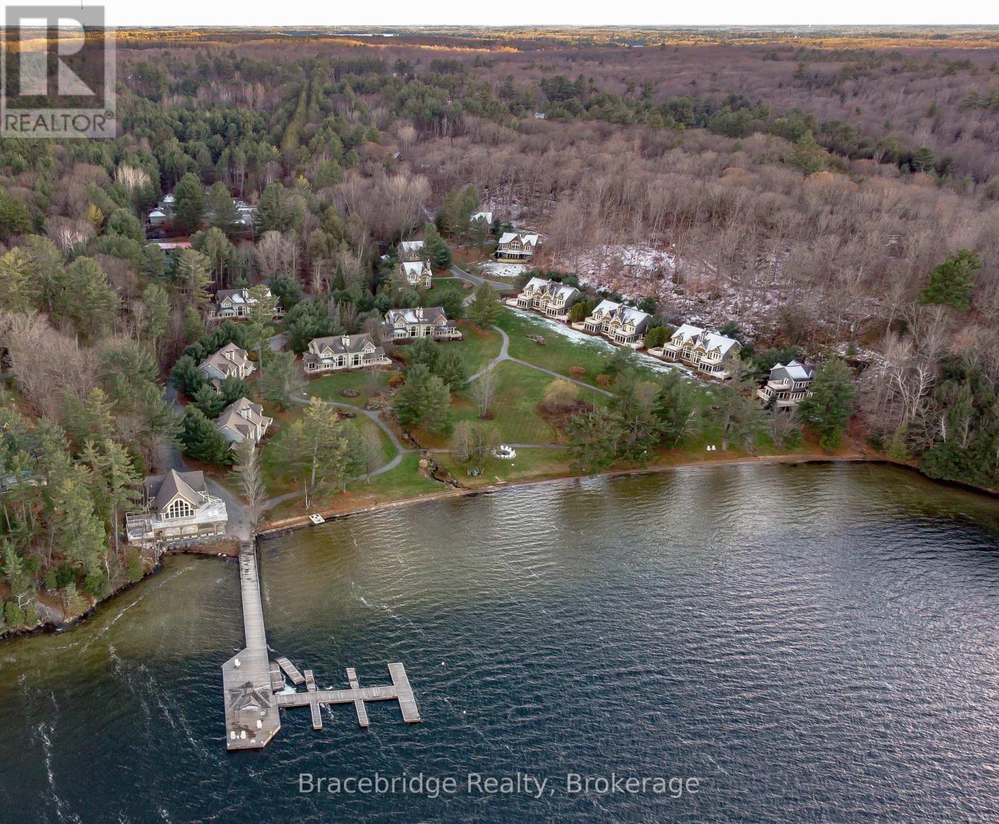 CARLING 4 W9 - 3876 MUSKOKA RD 118 HIGHWAY W Property Photo 1