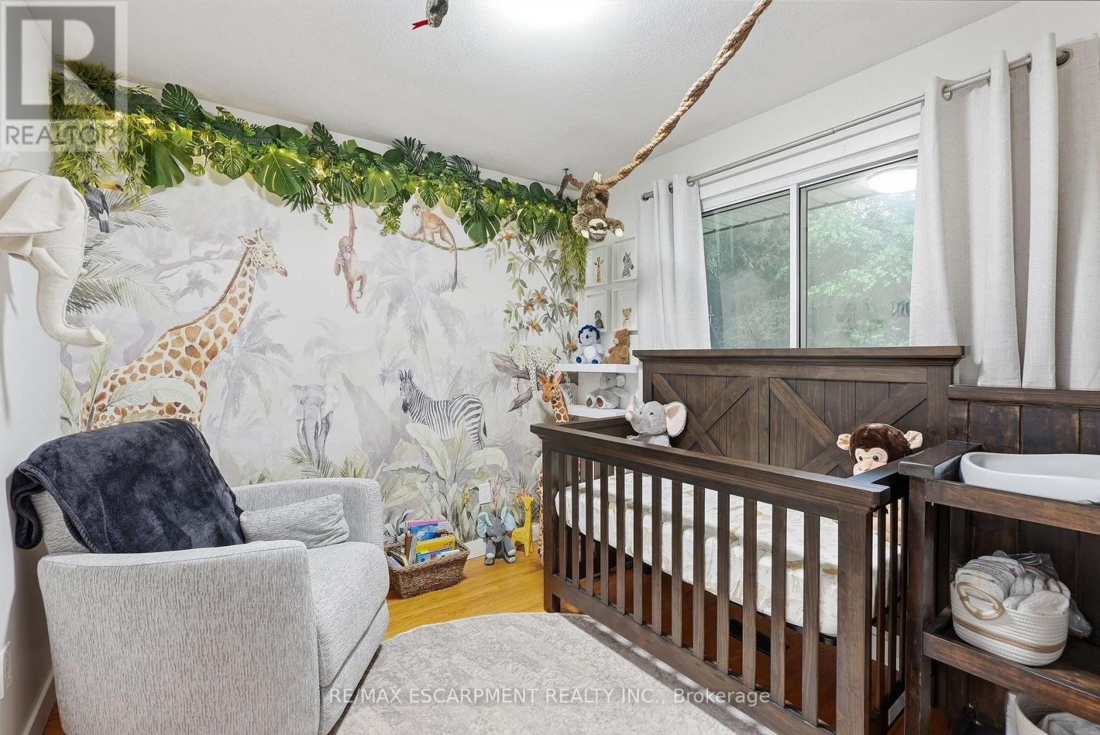 10 Taylor Crescent Property Photo 18