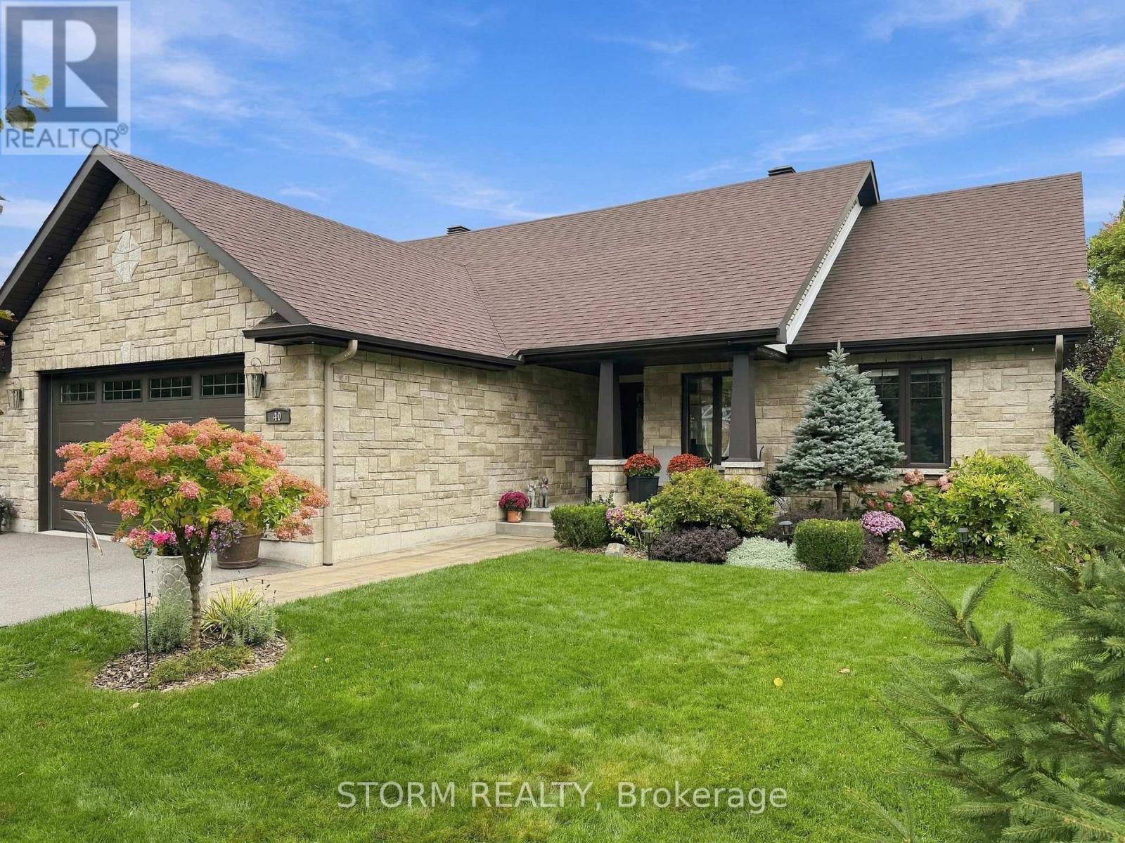 40 Ault Drive Property Photo 1