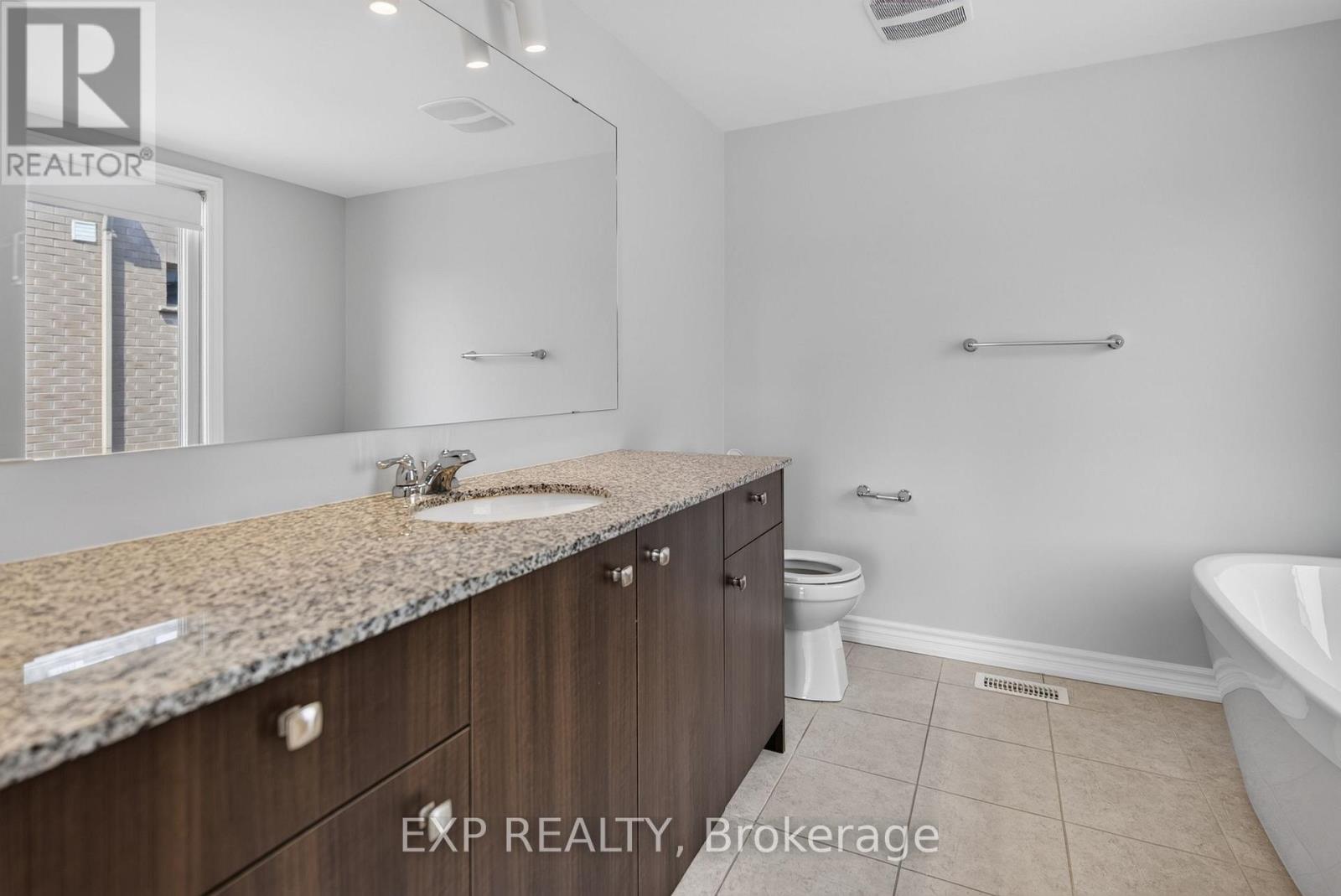 1440 Hemlock Road Property Photo 17