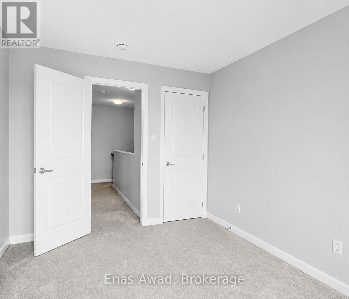 1 - 44 Teelin Circle Property Photo 14