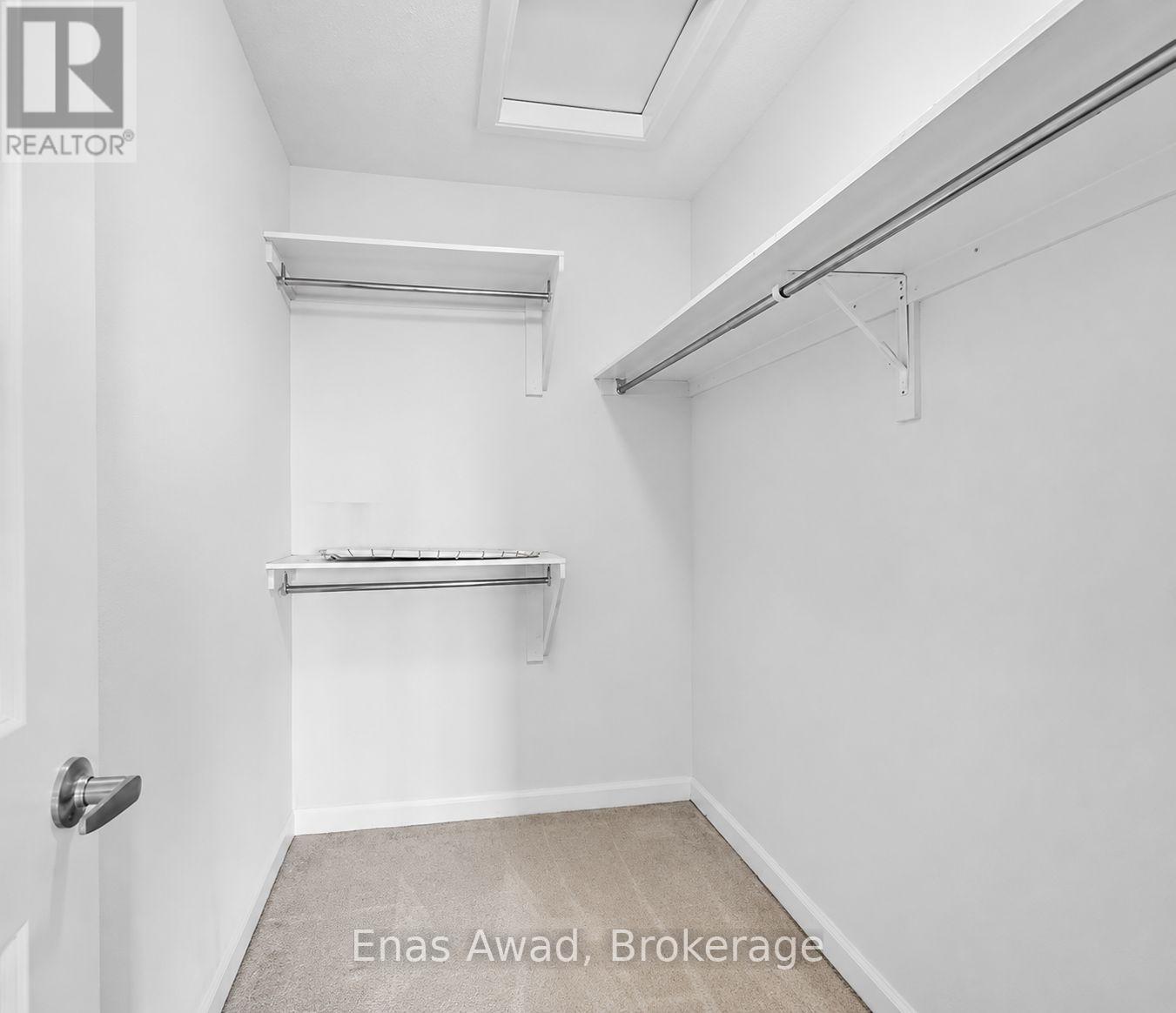 1 - 44 Teelin Circle Property Photo 16