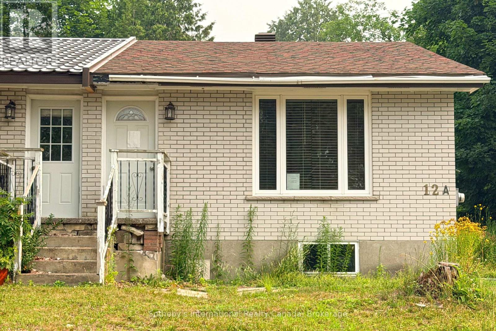 12a Valley Drive Property Photo 2