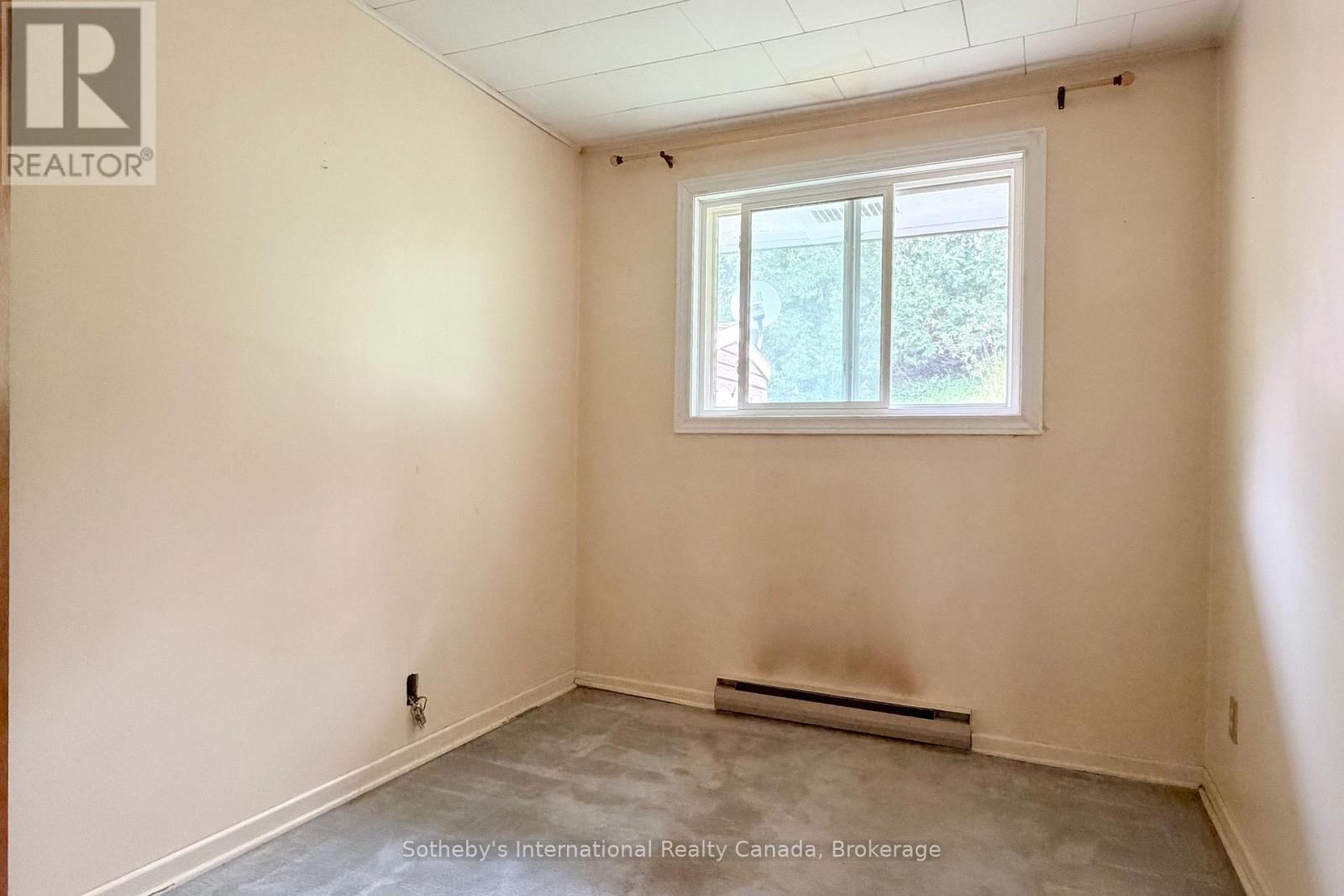 12a Valley Drive Property Photo 14