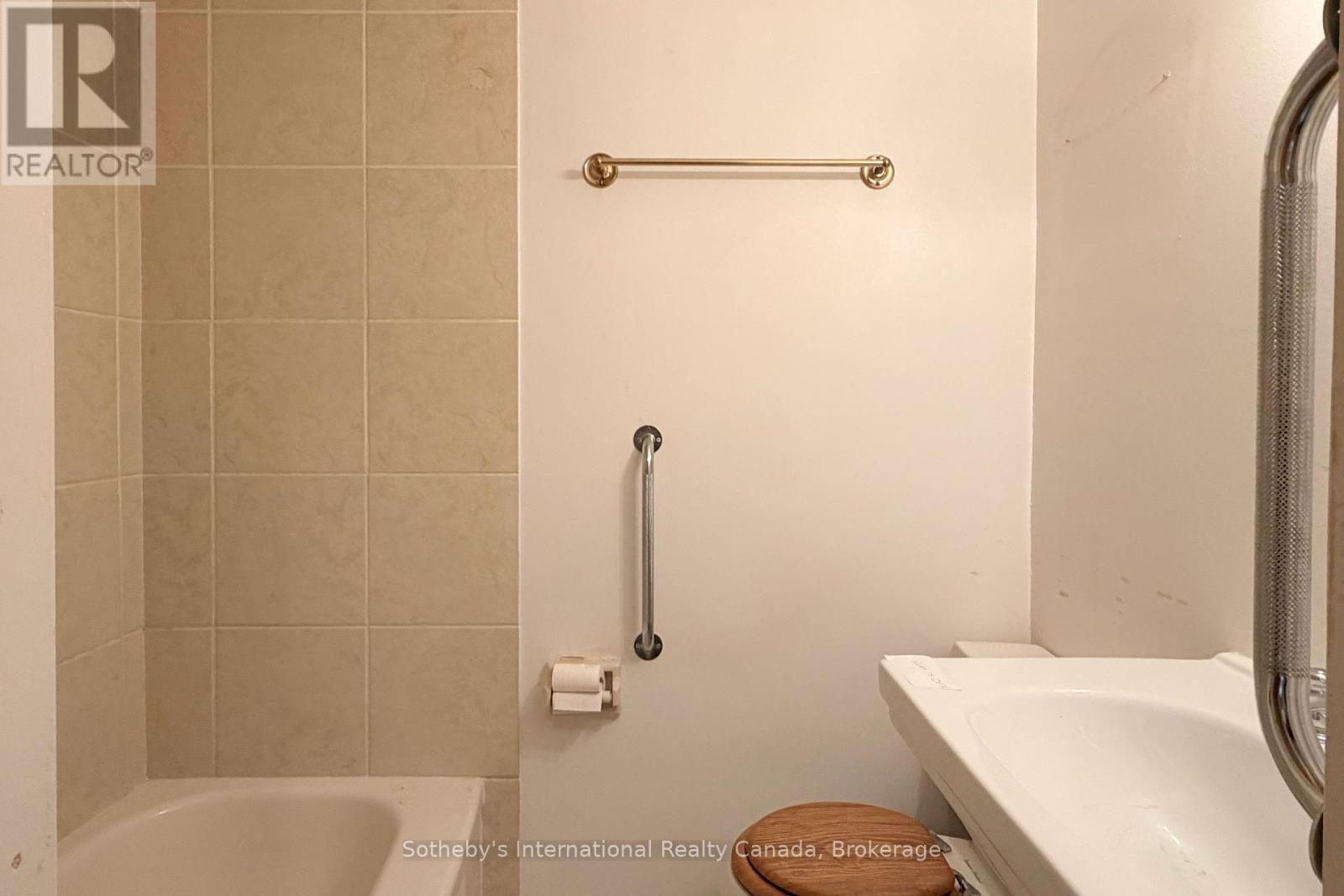 12a Valley Drive Property Photo 15