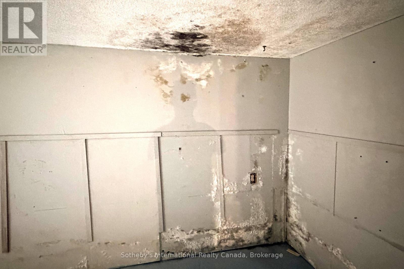12a Valley Drive Property Photo 18