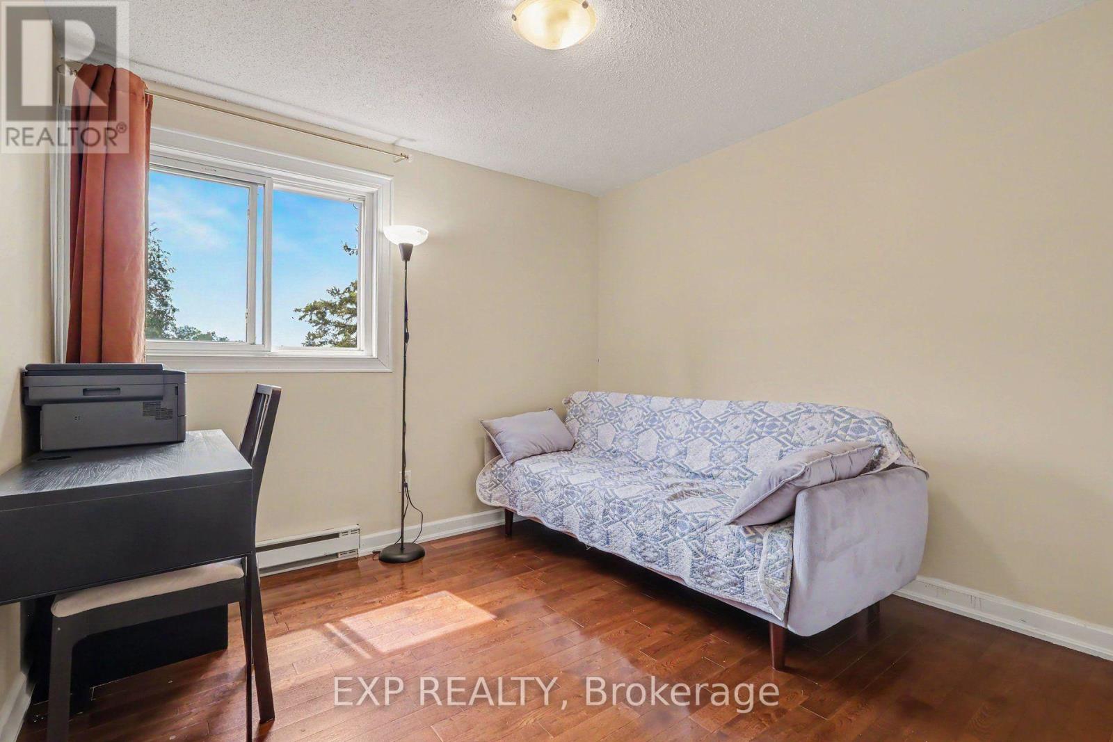 26 - 1594 Fortier Street Property Photo 13