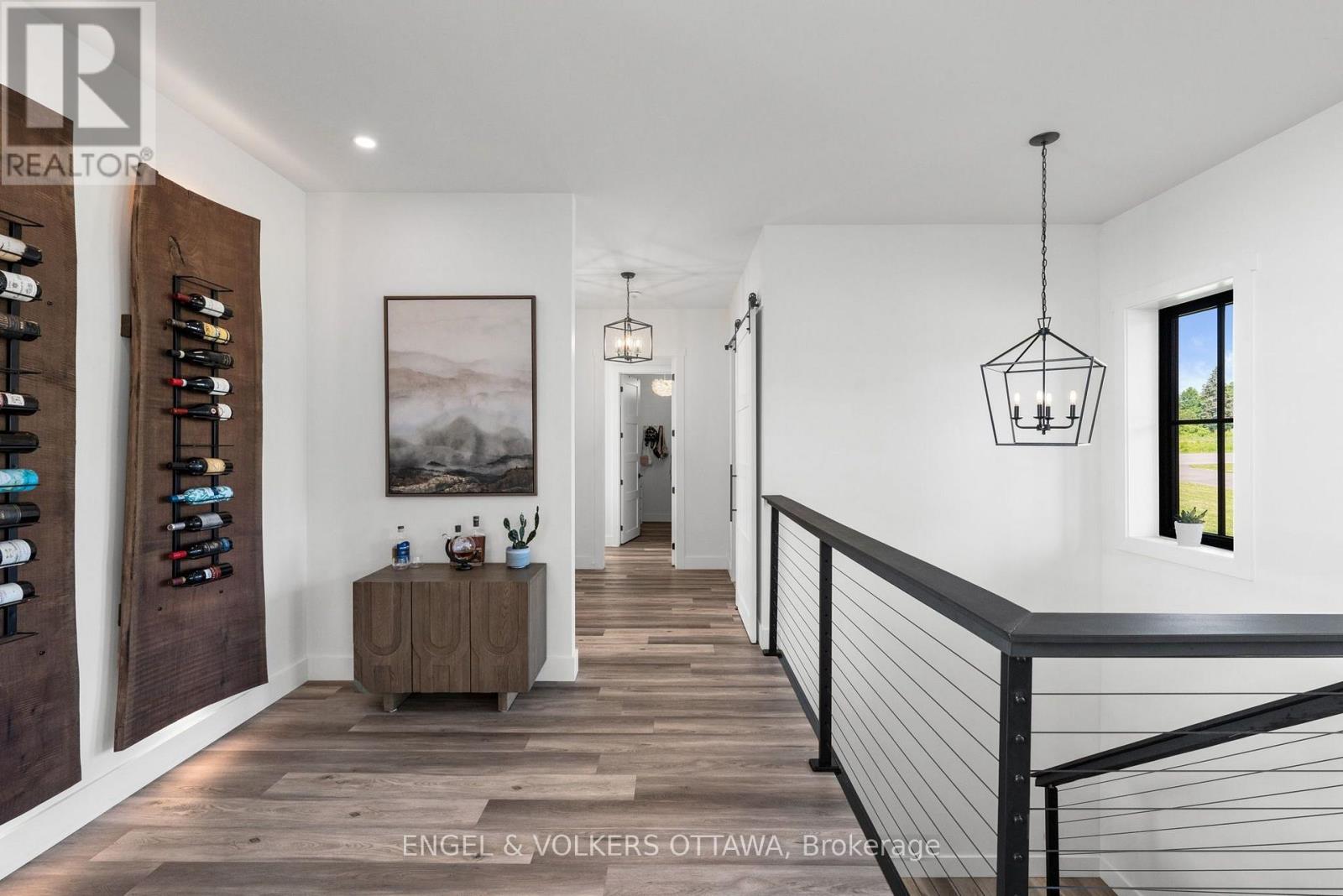 5 Shoreside Way Property Photo 14