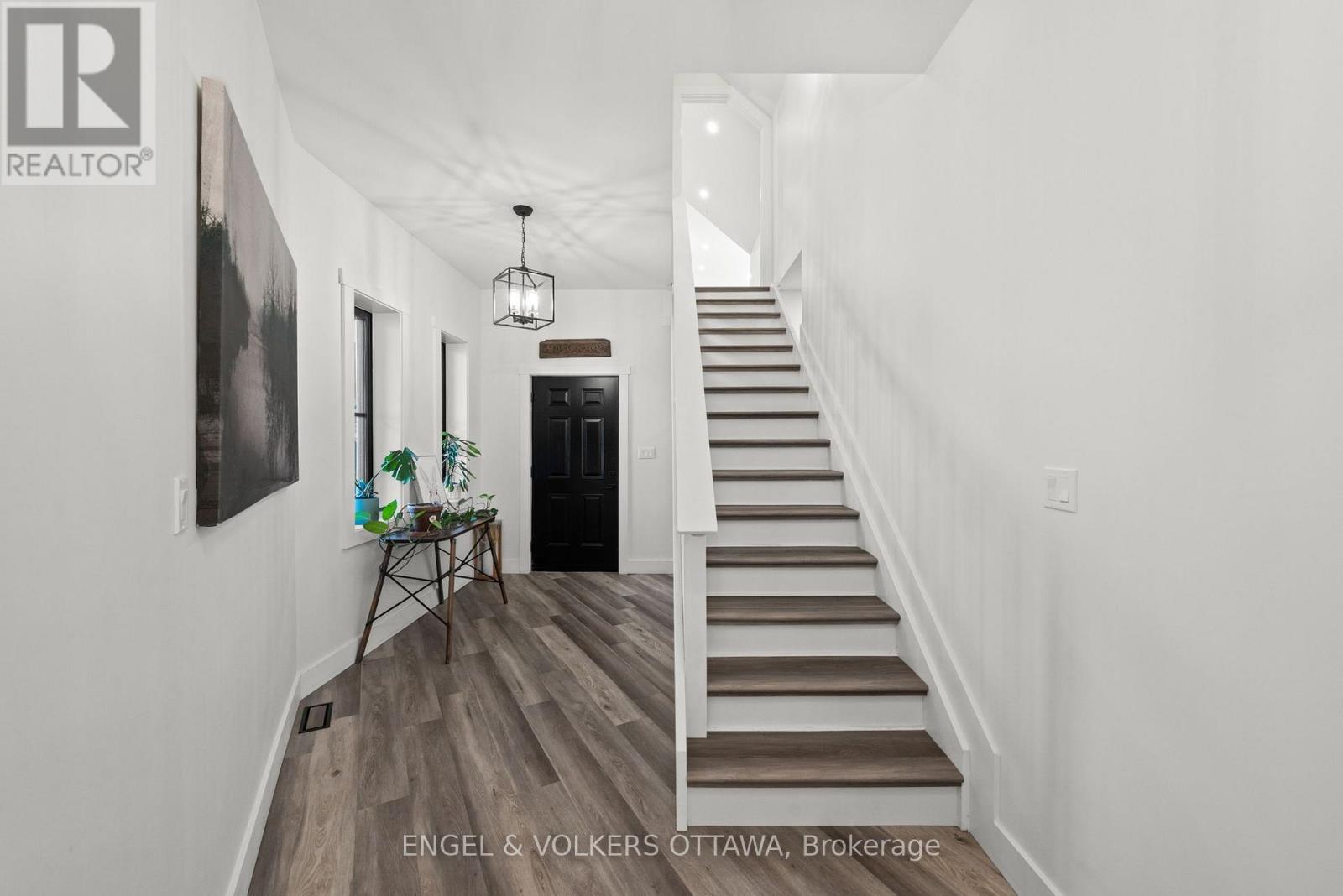 5 Shoreside Way Property Photo 20
