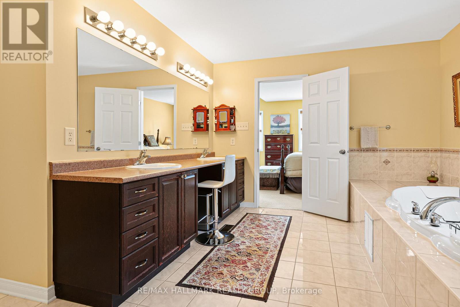 593 Anjana Circle Property Photo 31