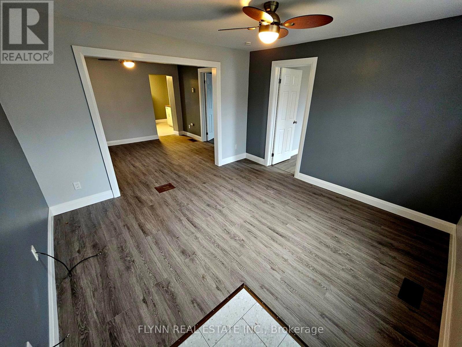 24 Empire Street Property Photo 7