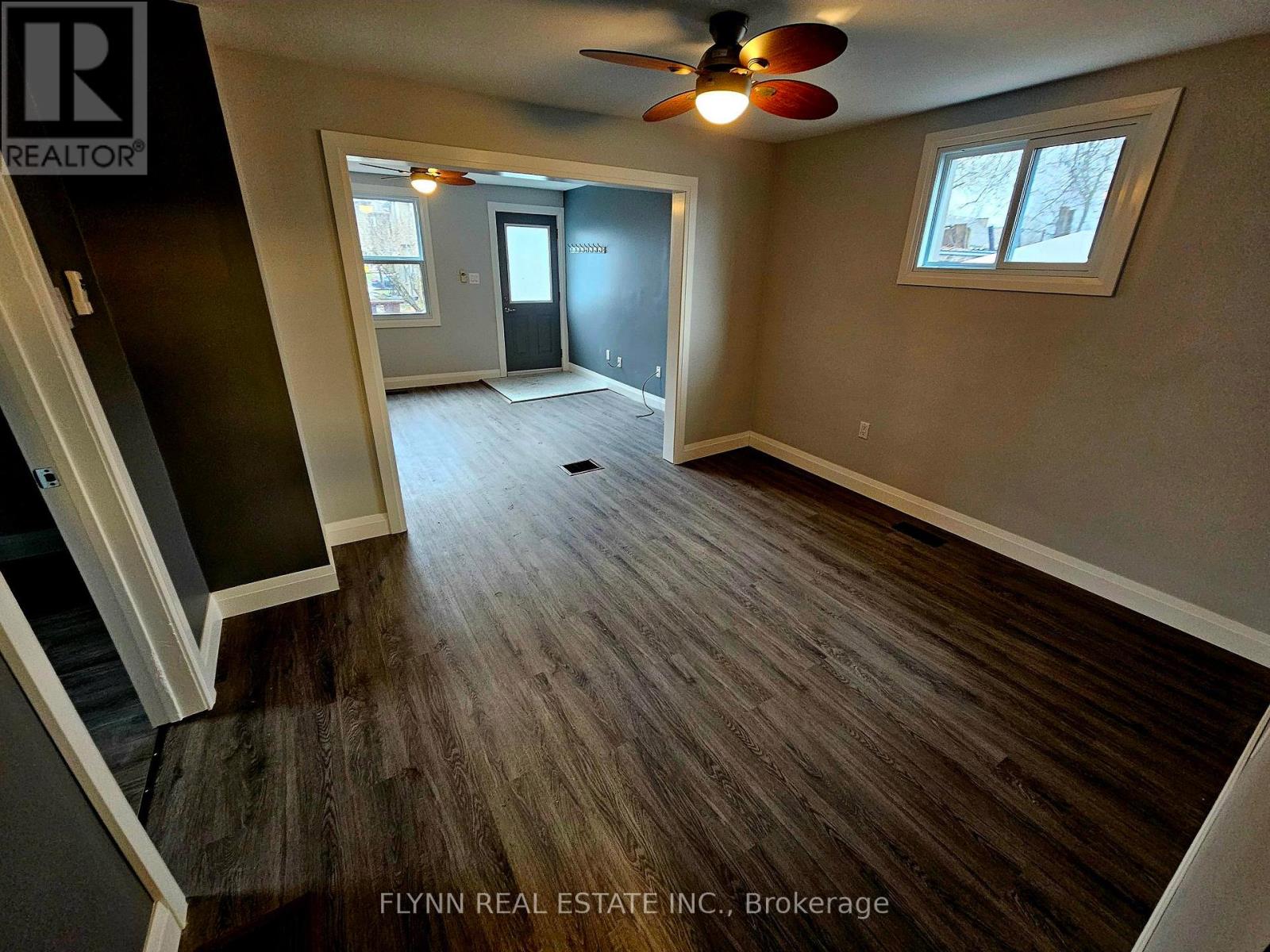 24 Empire Street Property Photo 8
