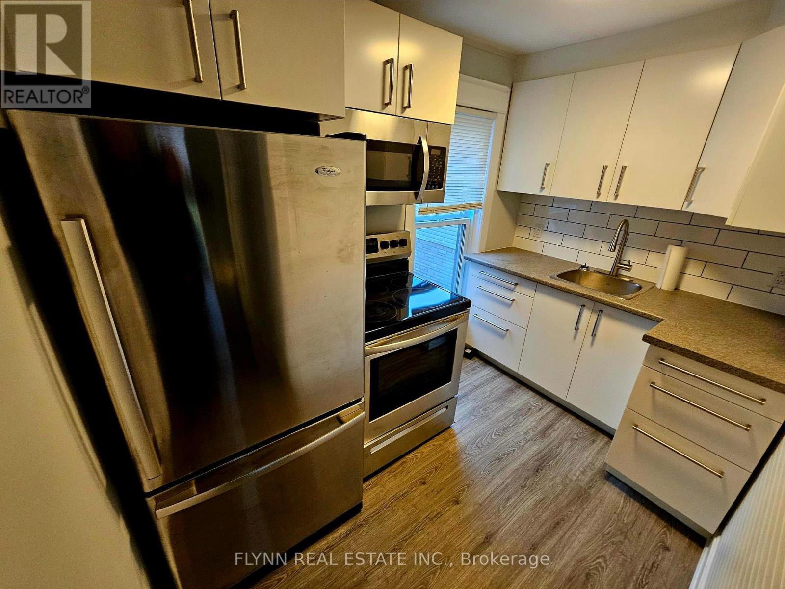 24 Empire Street Property Photo 20