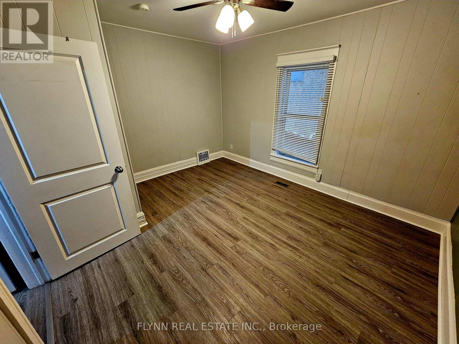 24 Empire Street Property Photo 26
