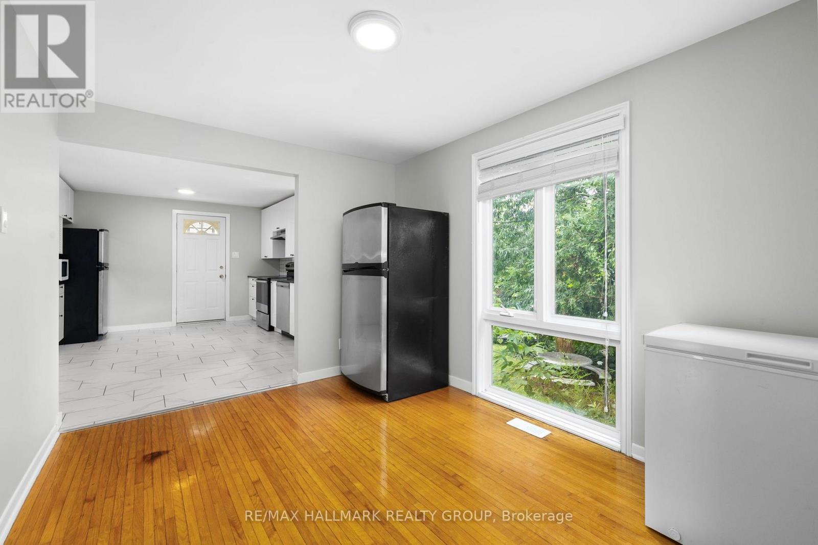84 Chesterton Drive Property Photo 9