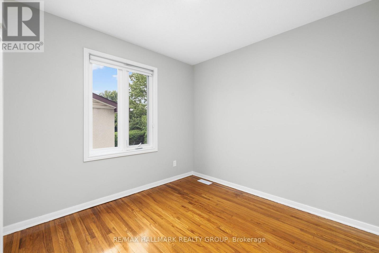 84 Chesterton Drive Property Photo 23