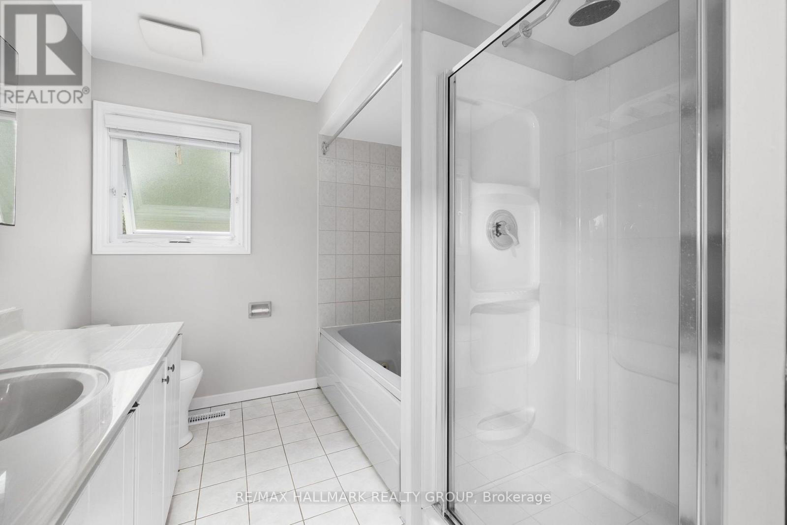 84 Chesterton Drive Property Photo 25