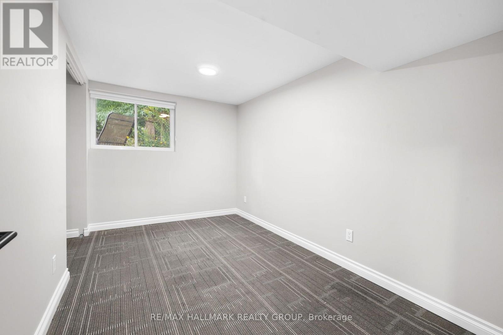 84 Chesterton Drive Property Photo 31