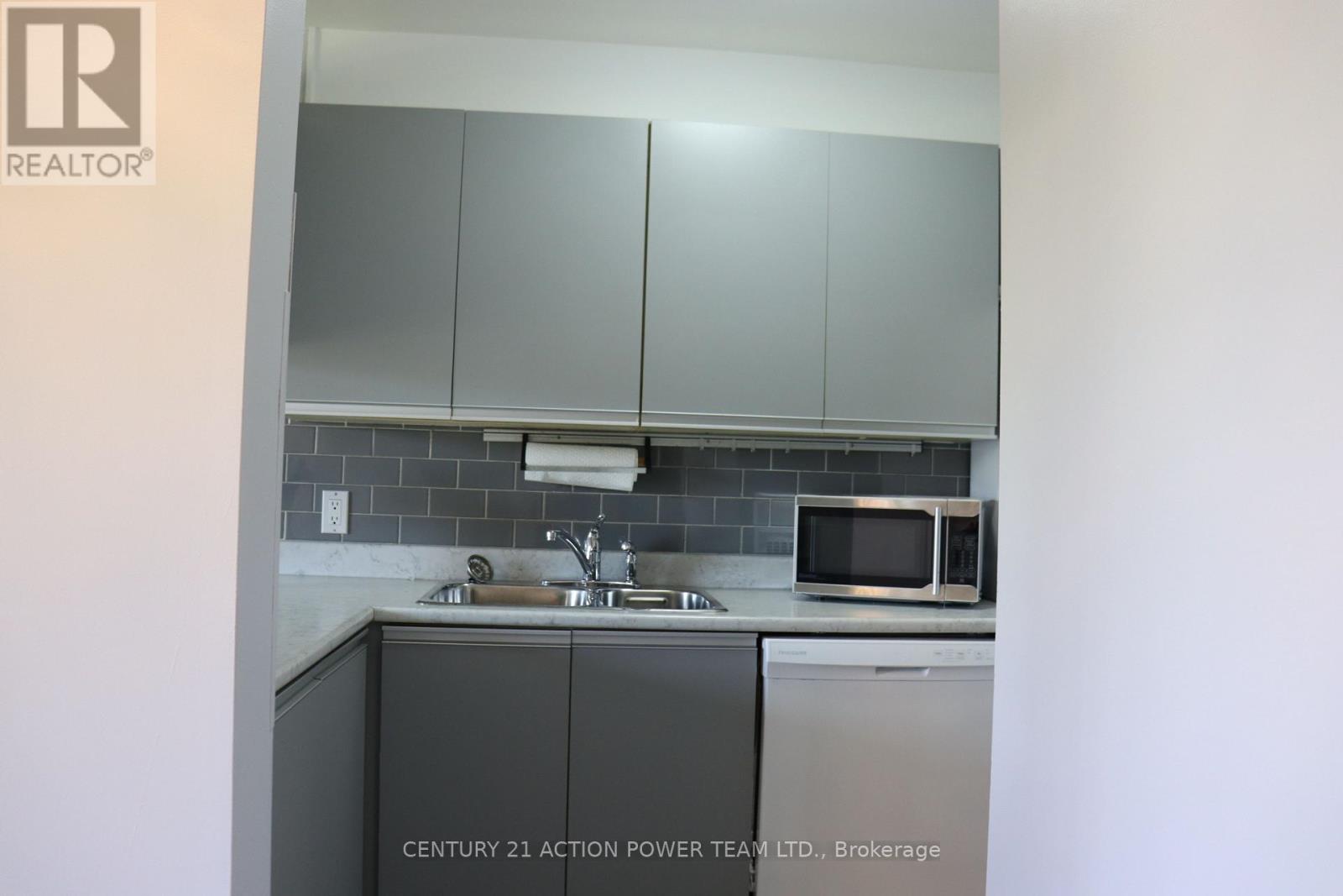 206 - 316 Savard Avenue Property Photo 11