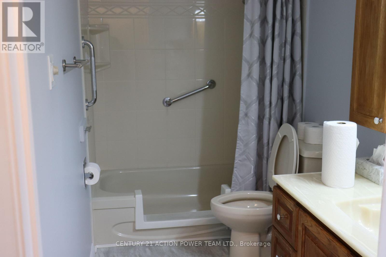 206 - 316 Savard Avenue Property Photo 24