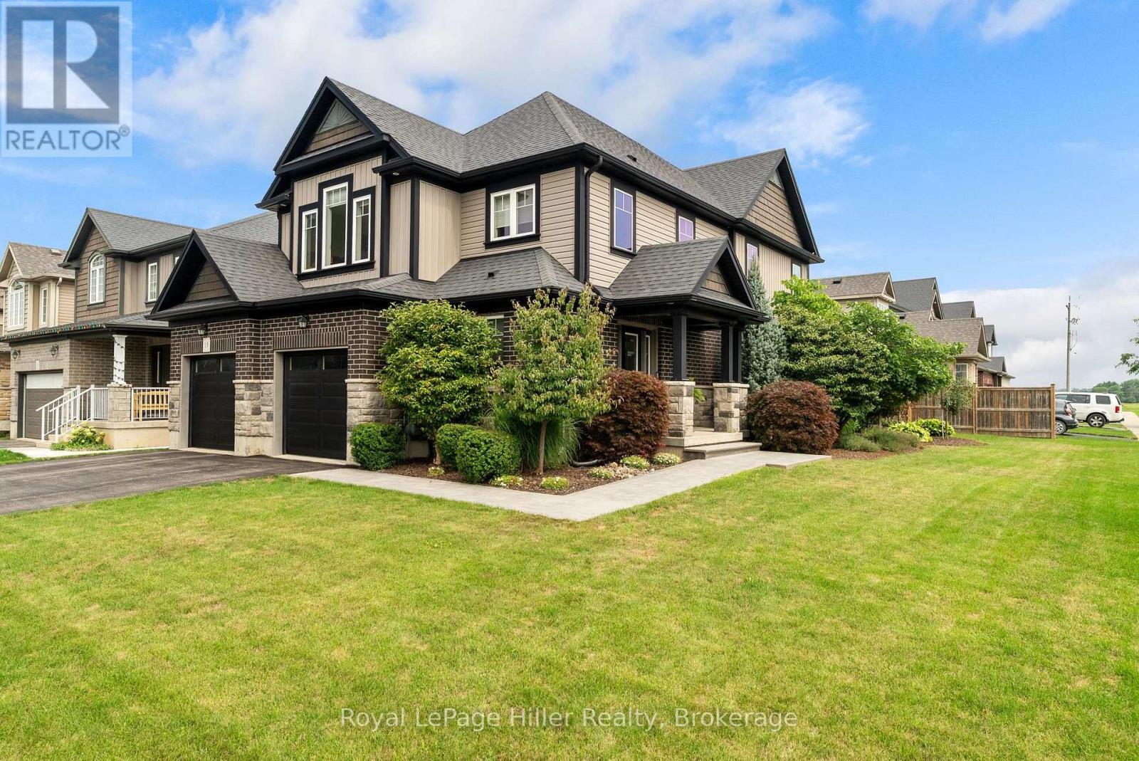 15 ROBERTSON DRIVE