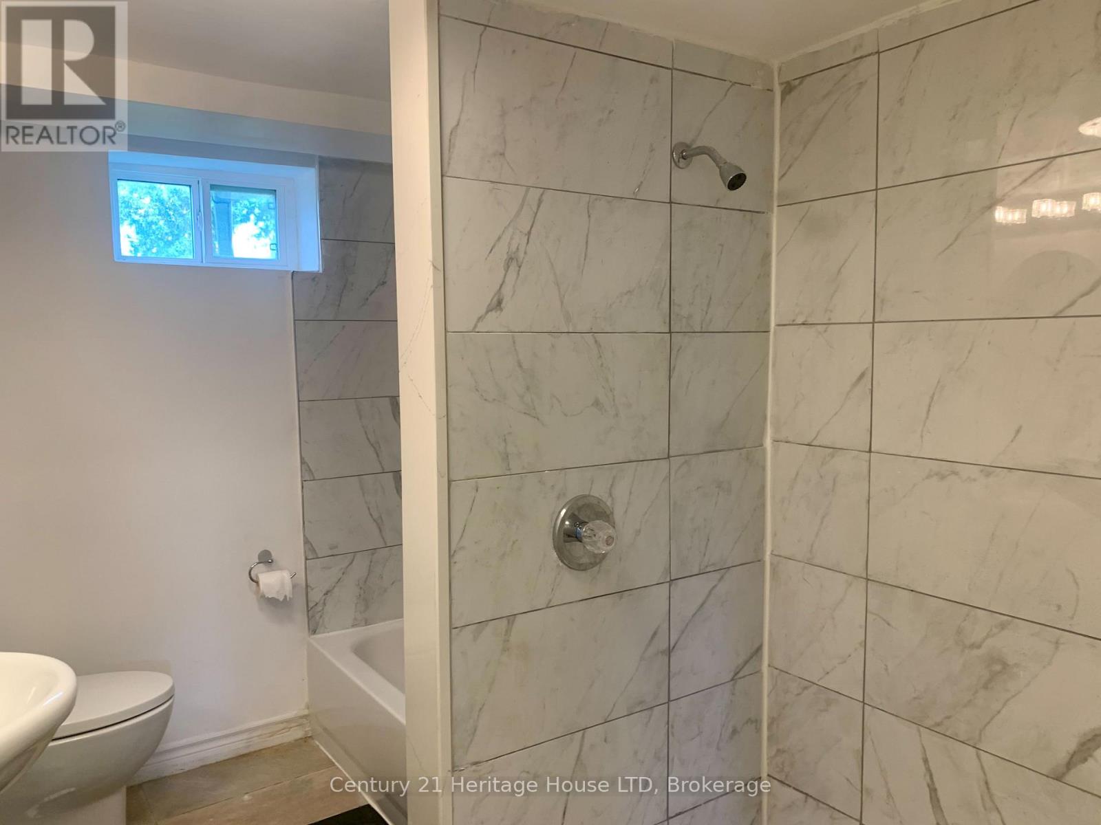 2 Foley Crescent Property Photo 24