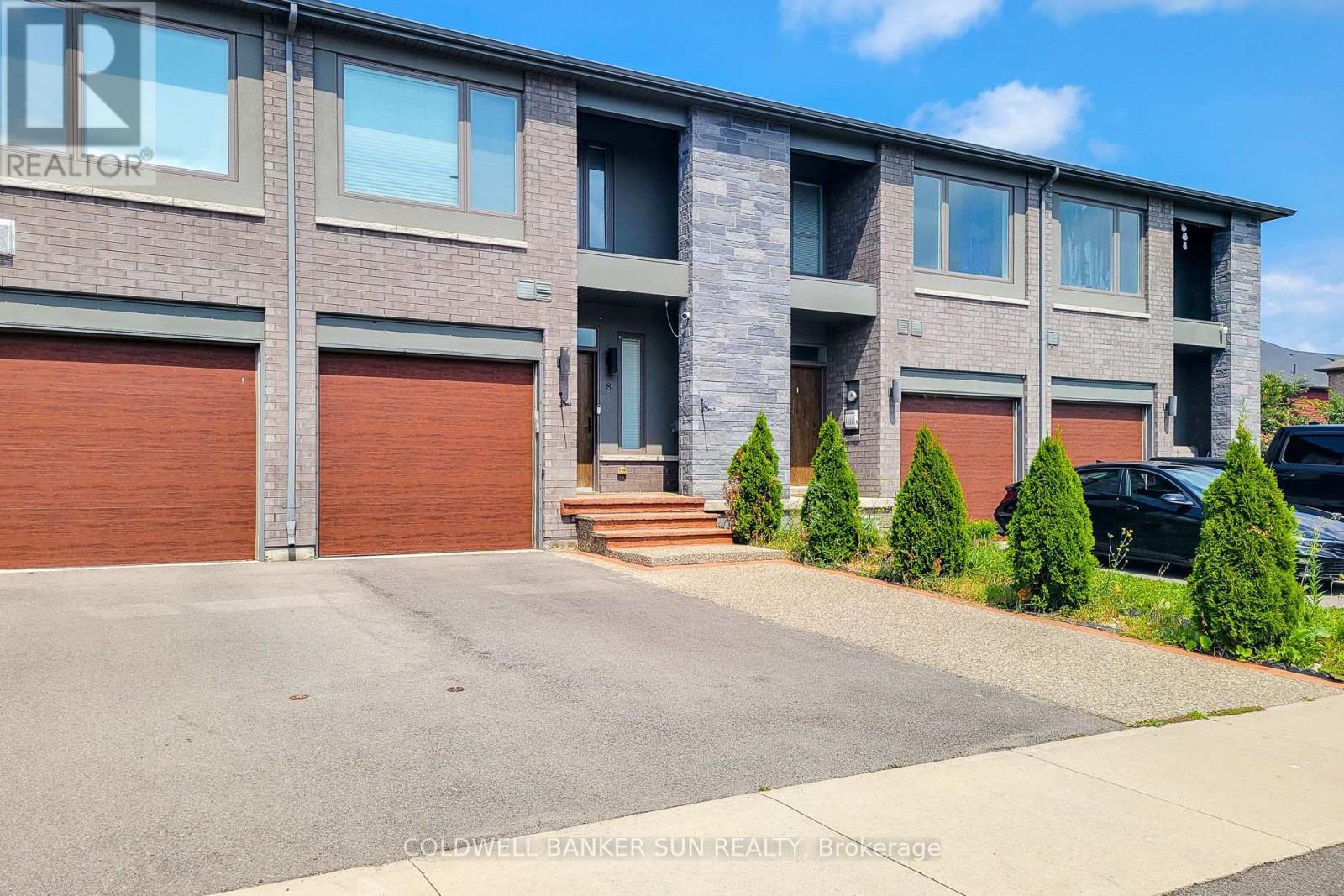8 Bedrock Drive Property Photo 3