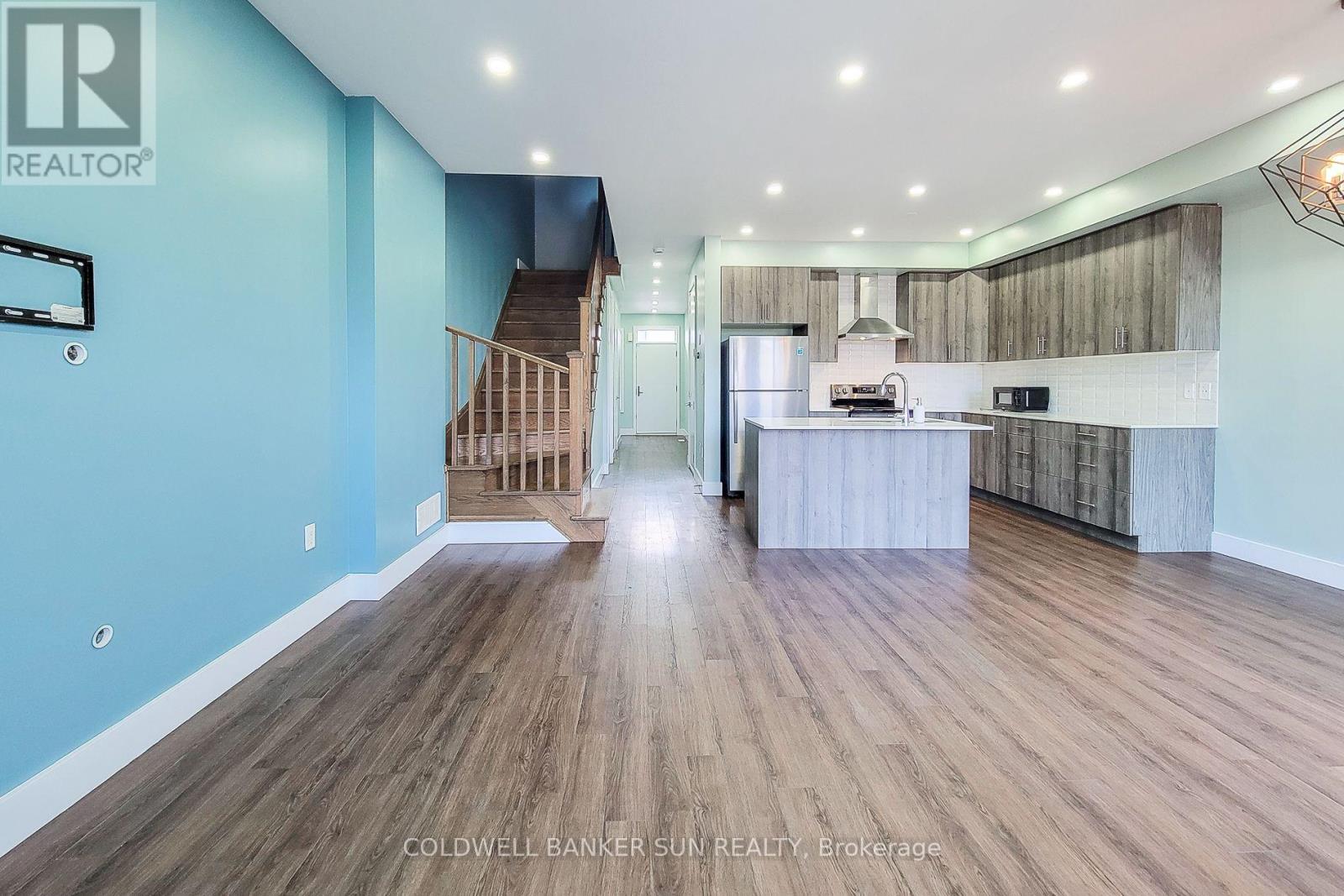 8 Bedrock Drive Property Photo 13