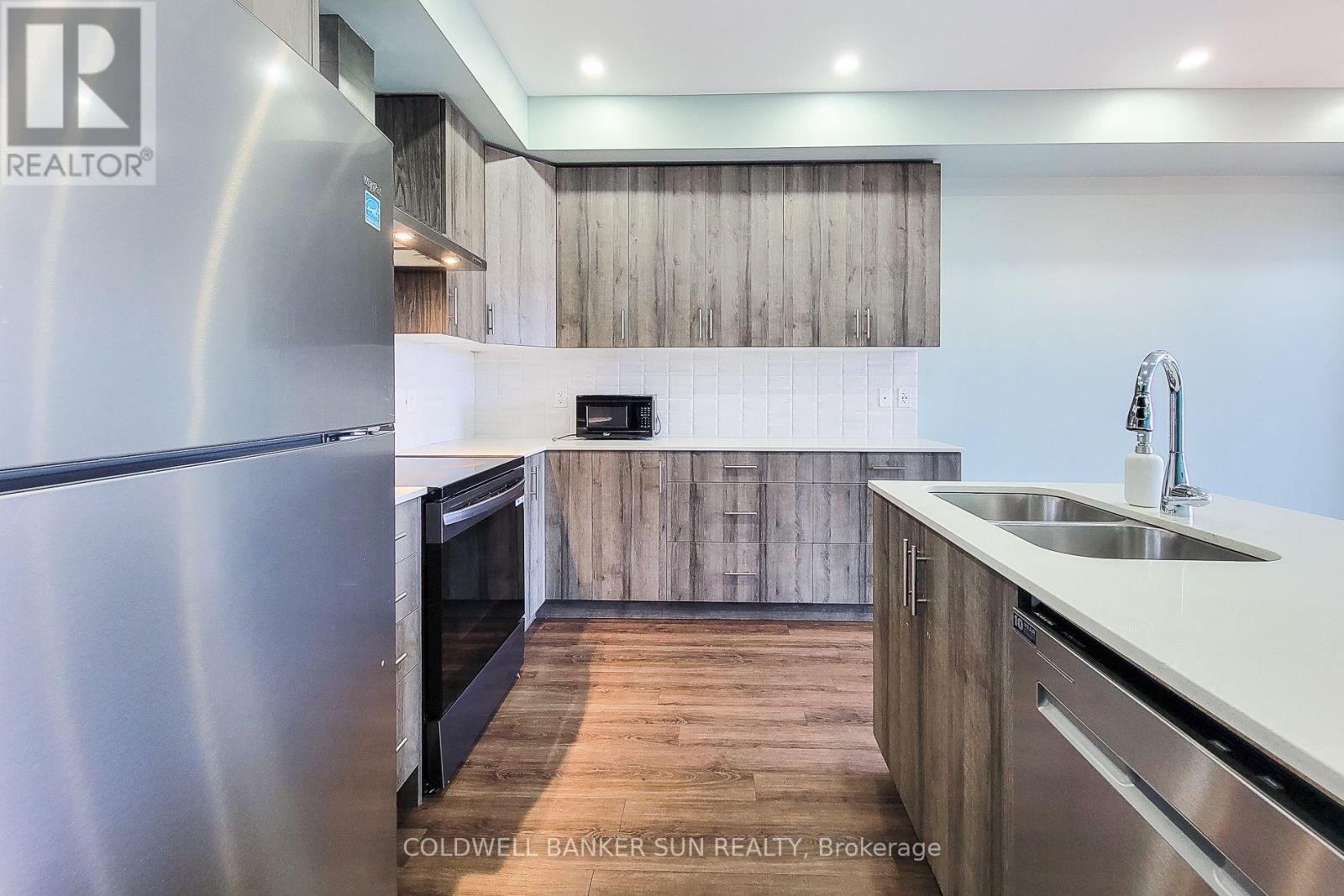8 Bedrock Drive Property Photo 17