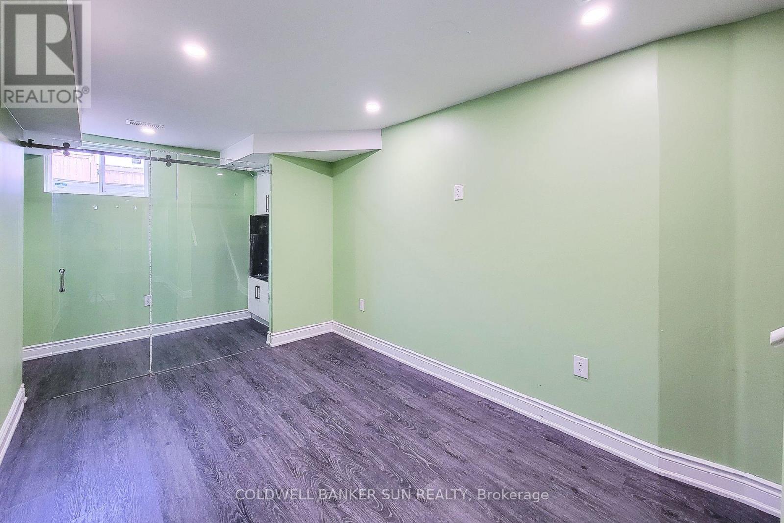 8 Bedrock Drive Property Photo 38