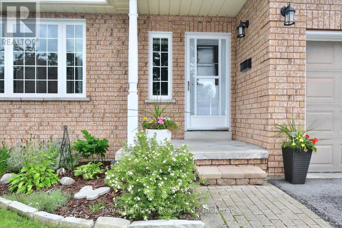 3058 WESTRIDGE BOULEVARD Property Photo 1
