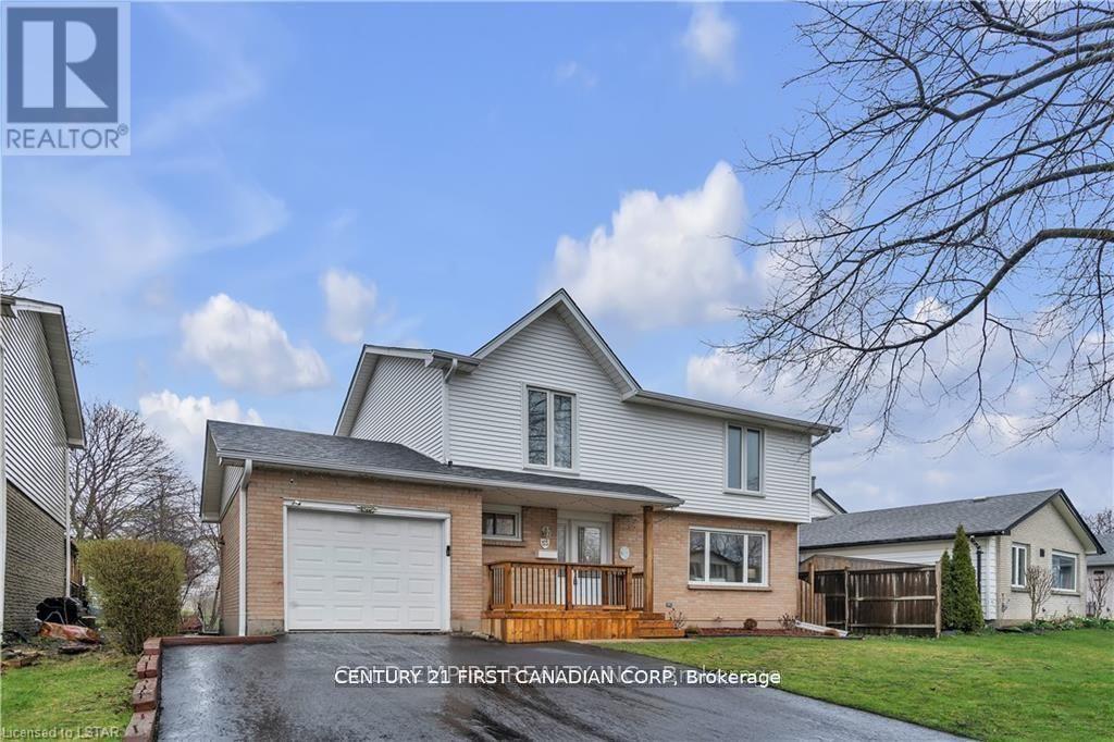 53 ARCHER CRESCENT