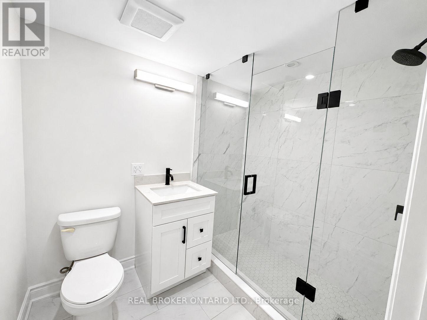 1127 Main Street E Property Photo 25