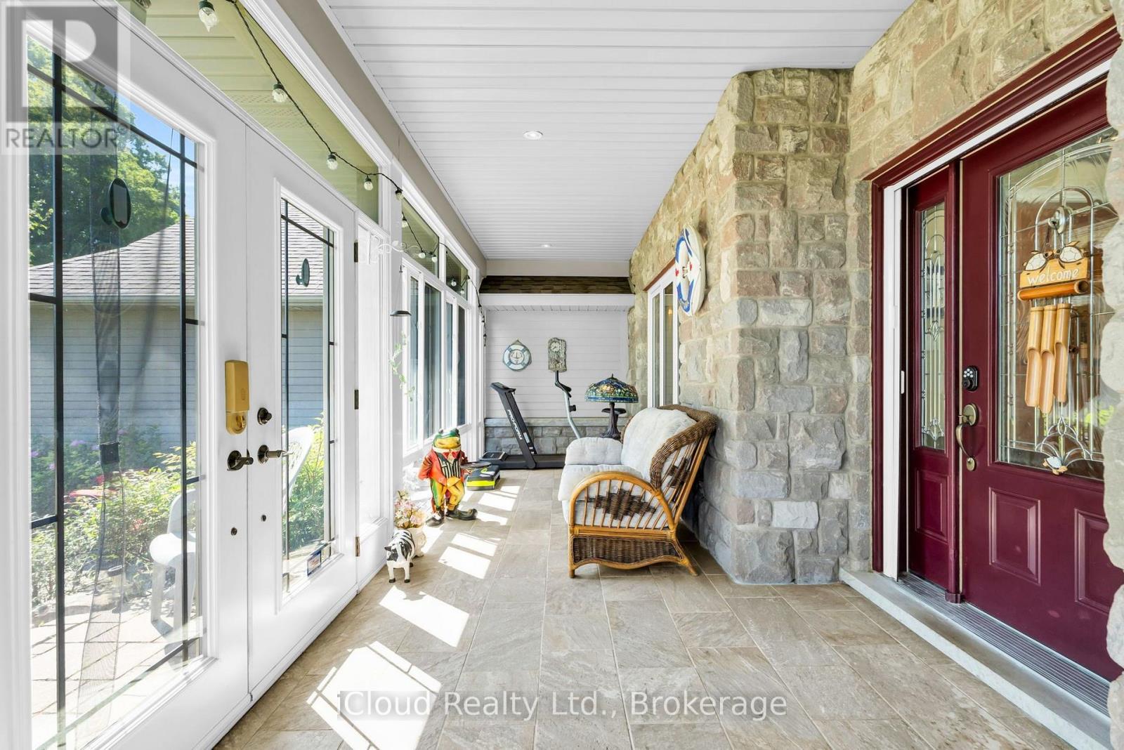 514164 2nd Line Property Photo 7