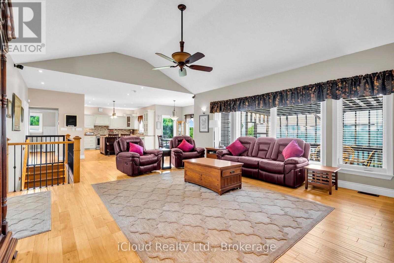 514164 2nd Line Property Photo 12