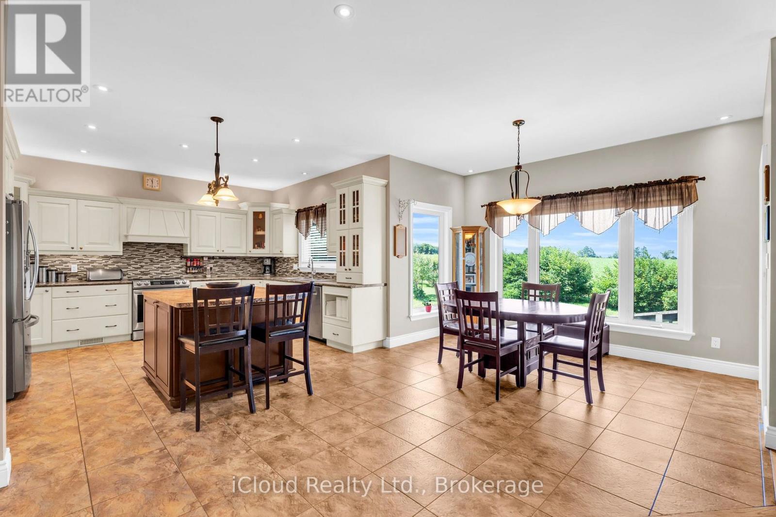 514164 2nd Line Property Photo 14