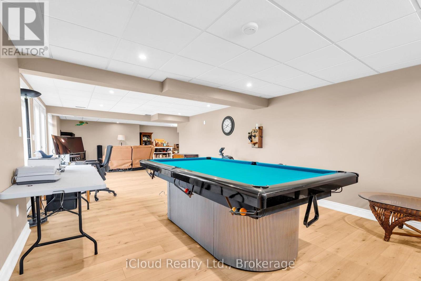 514164 2nd Line Property Photo 32