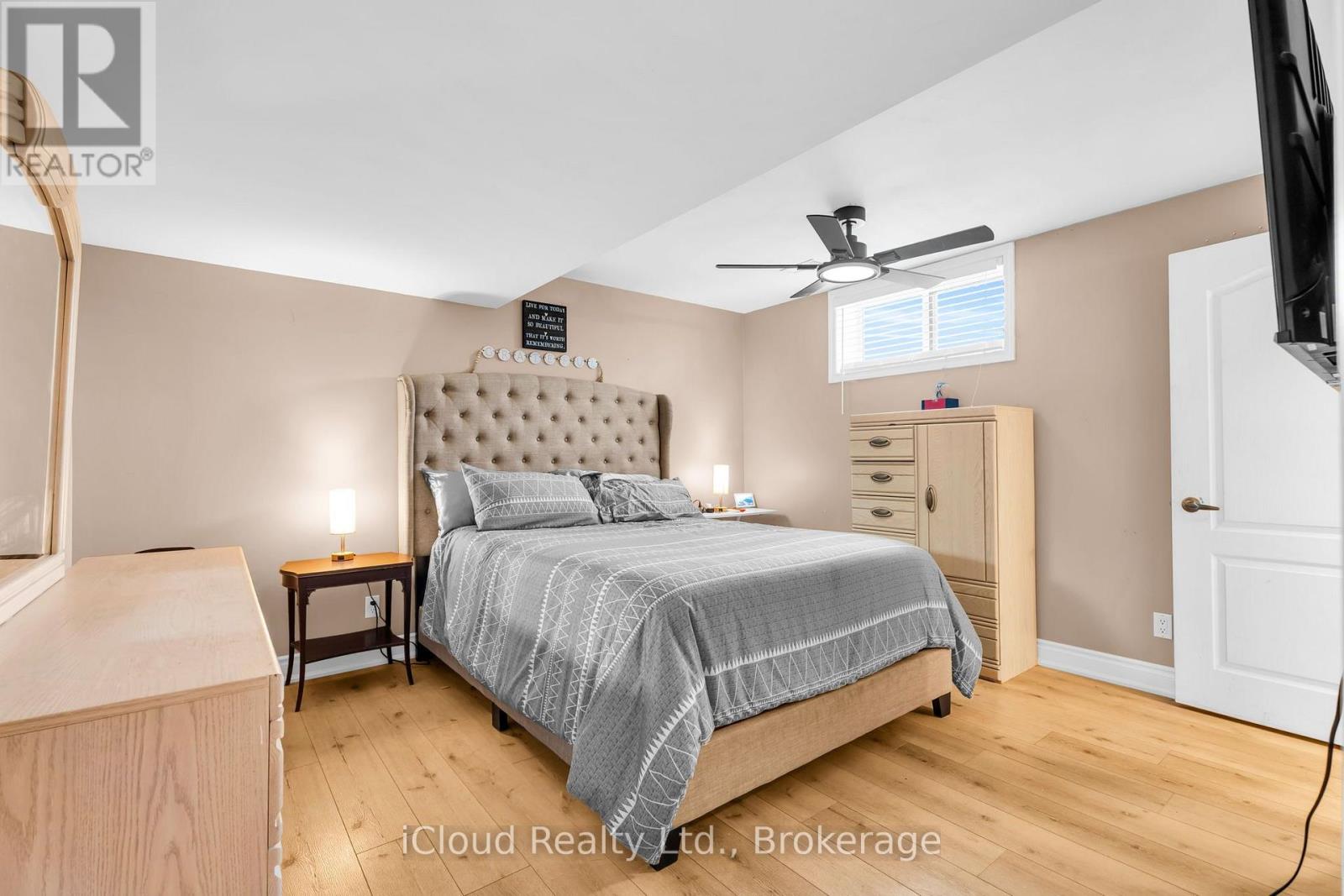 514164 2nd Line Property Photo 35