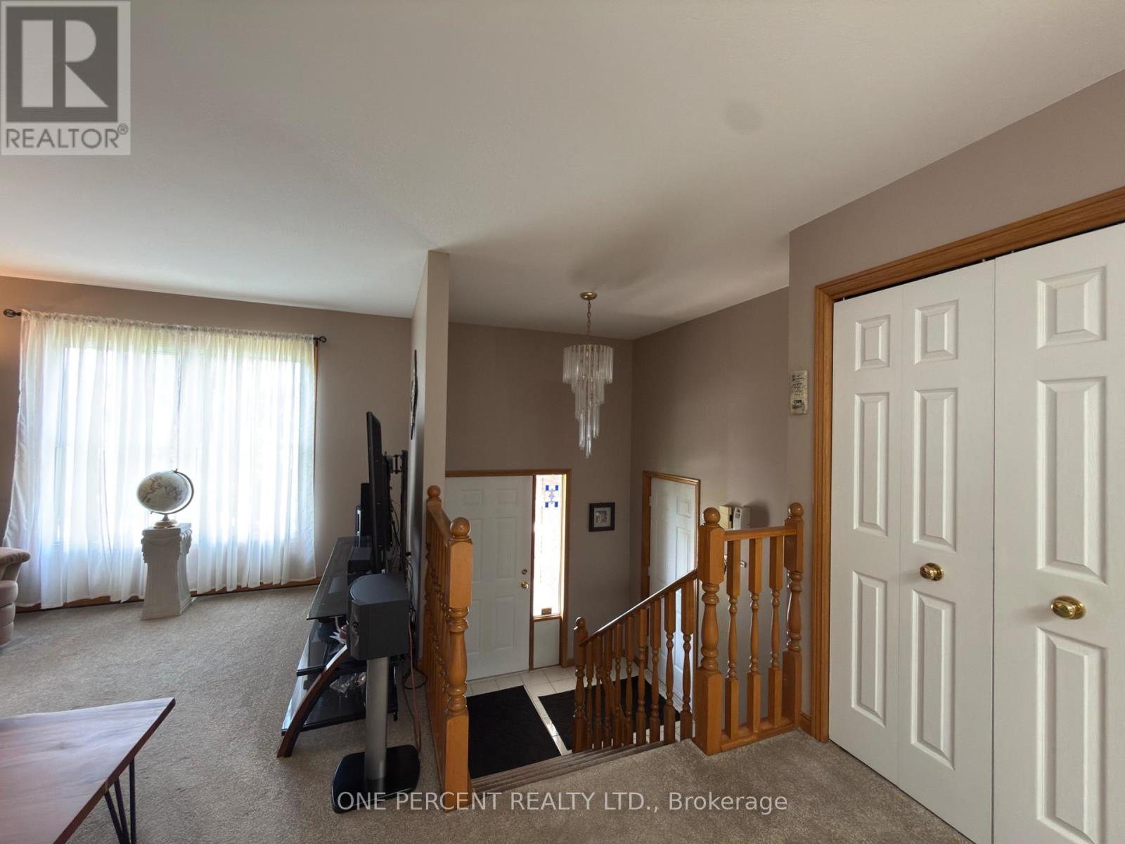7476 Monastery Drive Property Photo 6