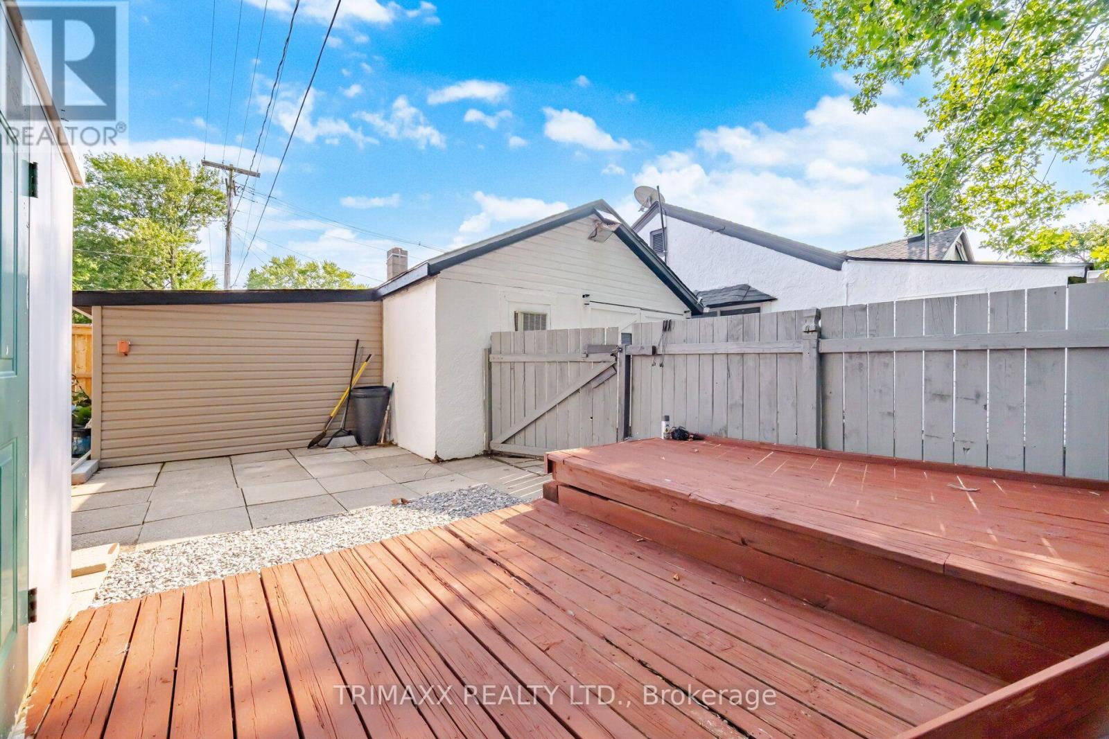 34 Dover Road Property Photo 38
