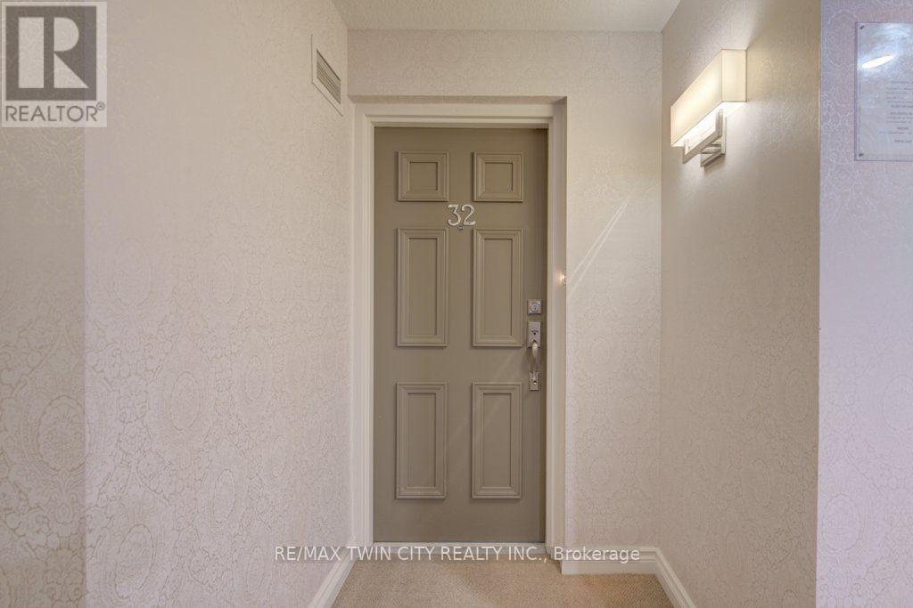 32 - 52 Blue Springs Drive Property Photo 3