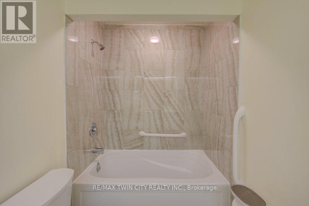 32 - 52 Blue Springs Drive Property Photo 22
