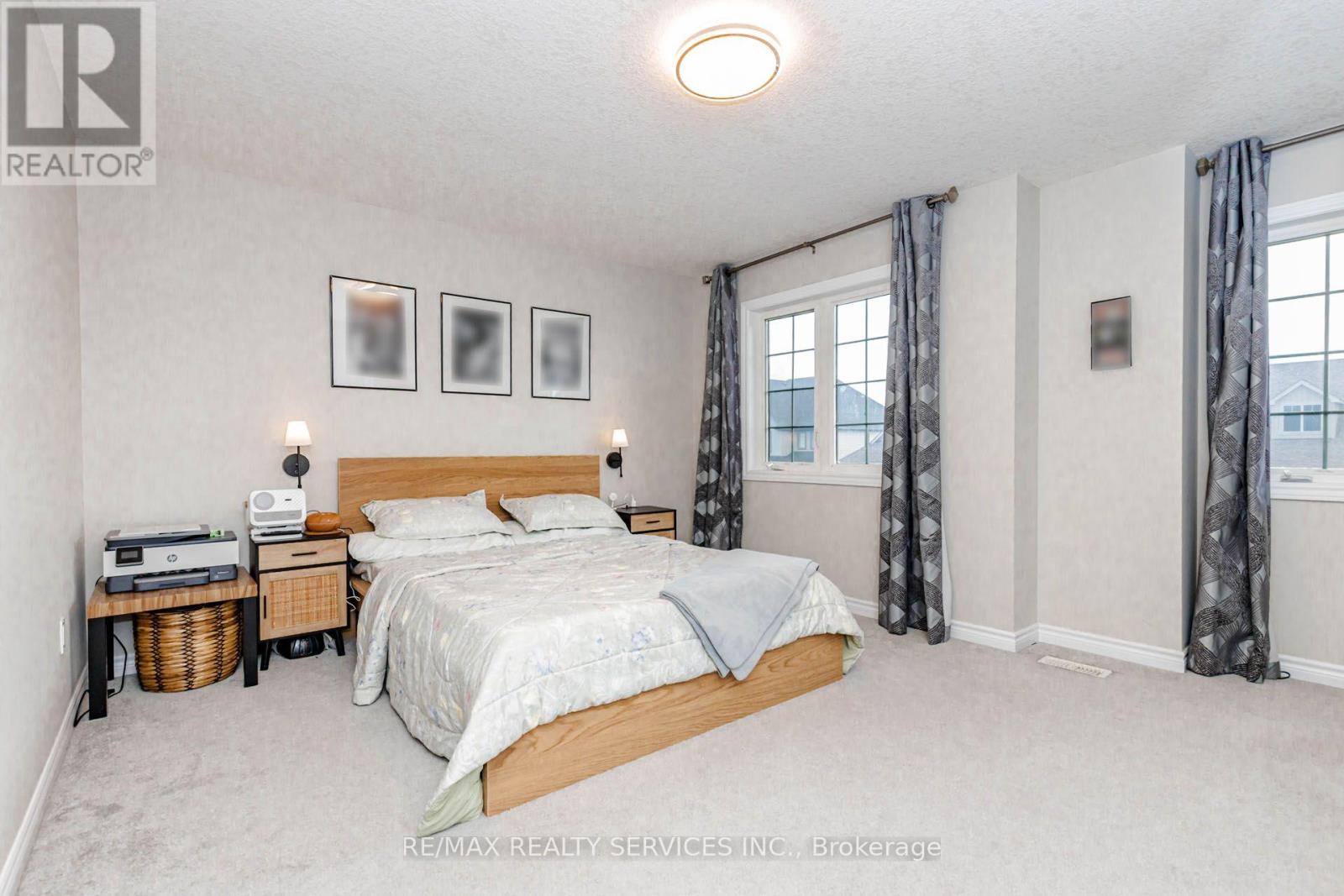 1561 Dunkirk Avenue Property Photo 21